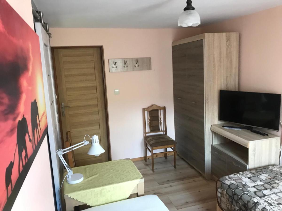 Hotel Zakatek Wysowa-Zdrój Esterno foto